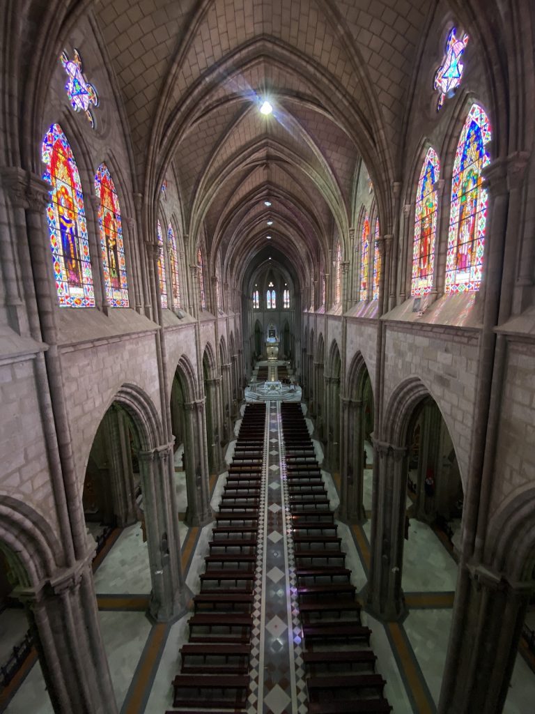 Basilica del Voto Nacional inside