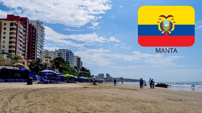 Beach in Manta Ecuador