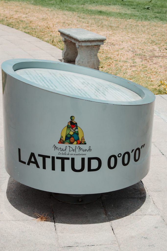 Middle of the EArth latitude 0'0'0' Ecuador