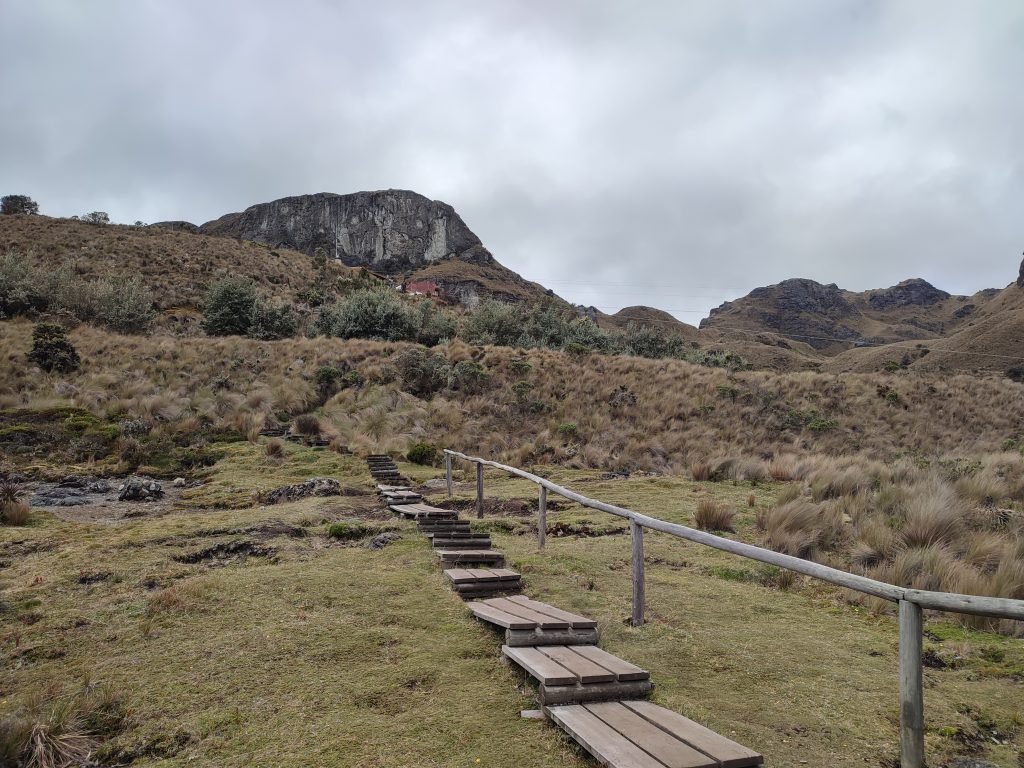 Views of the Cerro San Luis Trail in El Cajas National Park