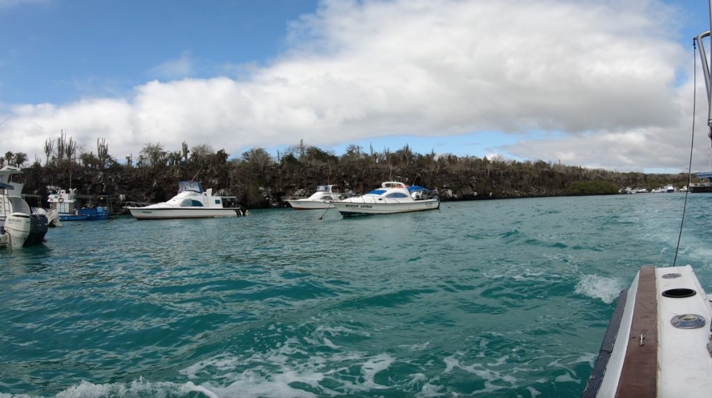 getting to las grietas on water taxi