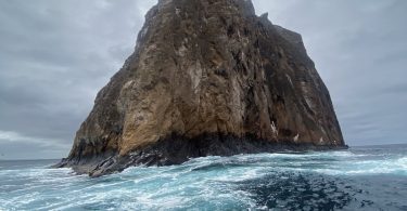 Getting to Pinzon Island Galapagos (mata rock)