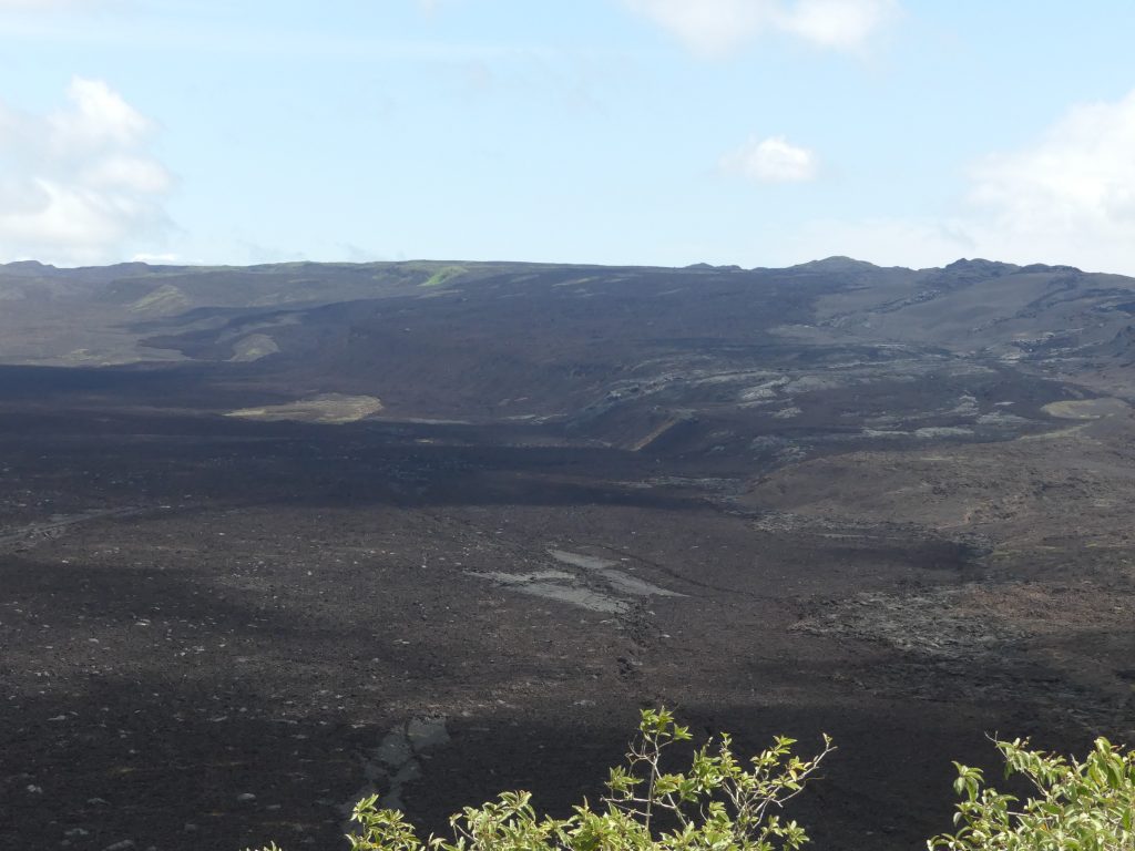 Sierra Negra Volcano erupted parts