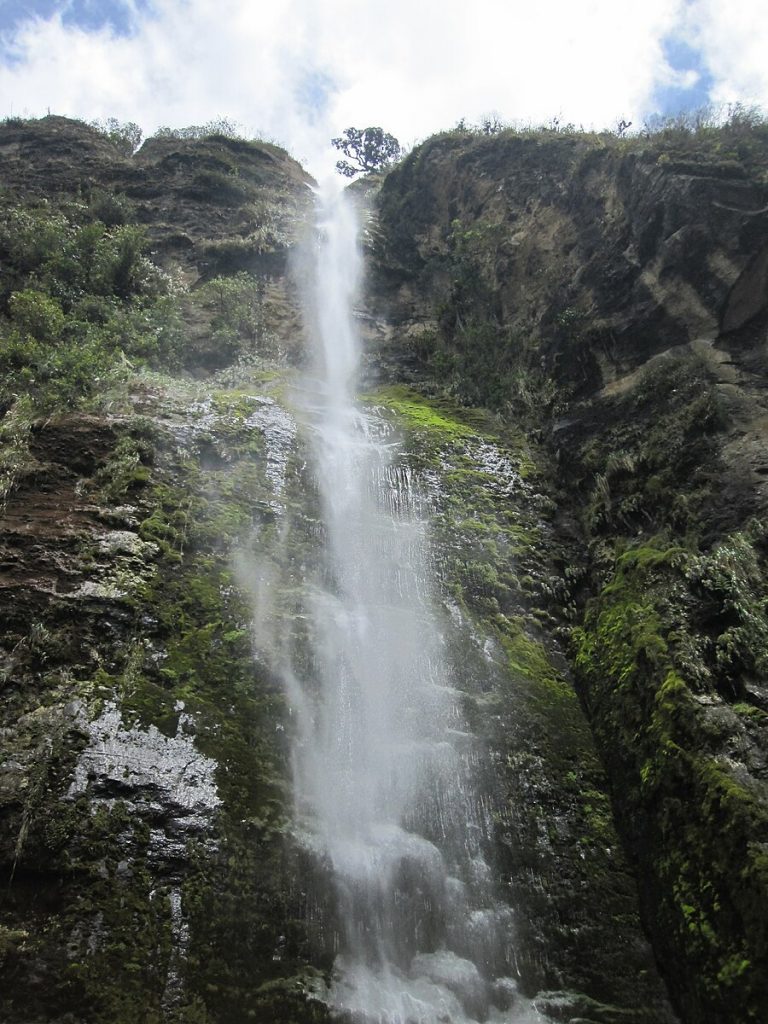 El Chorro de Giron Waterfalls close by