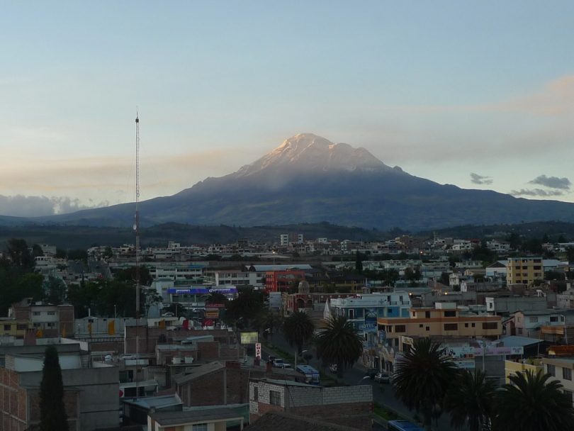 Riobamba Ecuador, view on Chimborazo volcano.jpg